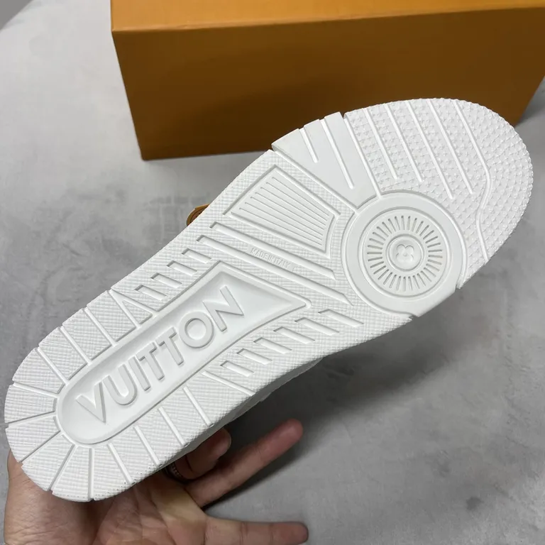 Louis Vuitton Shoe 